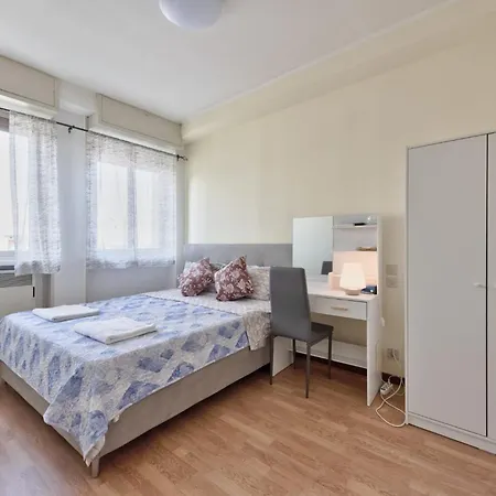 Πανσιόν Popolo Venice *