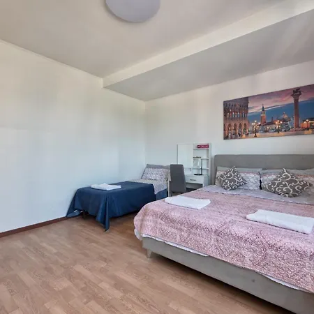 Popolo Venice